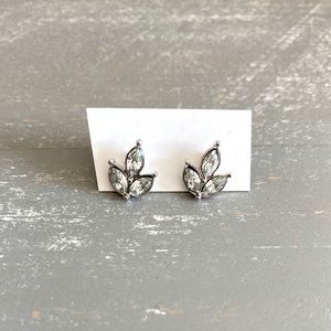 Steve Madden Elegant Silver Crystal Stud Earrings NWT